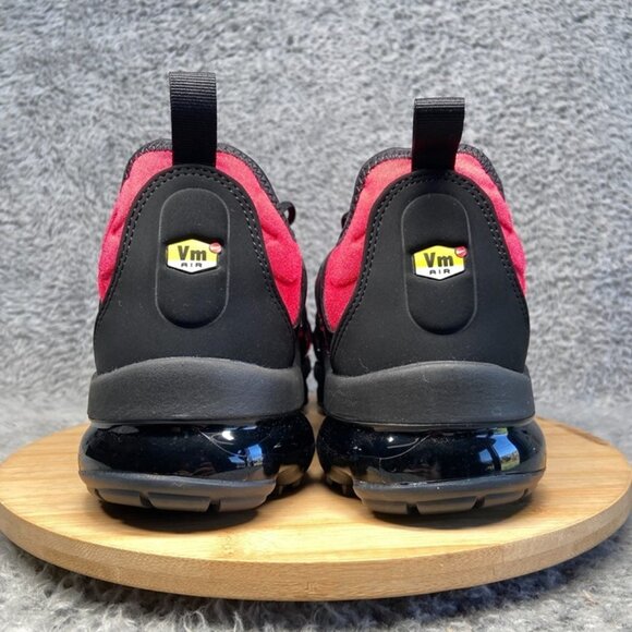Nike Air VaporMax Plus Size 11 Men University Red Black CU4863-600 - Picture 5 of 7